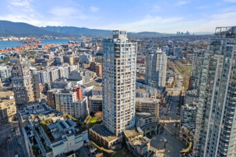 #1702 - 183 Keefer Place